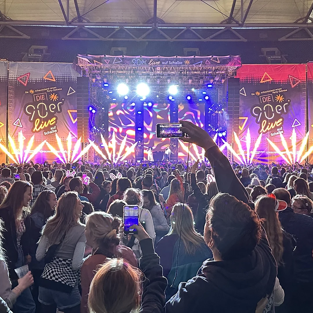 MRG Concert 90er Auf Schalke